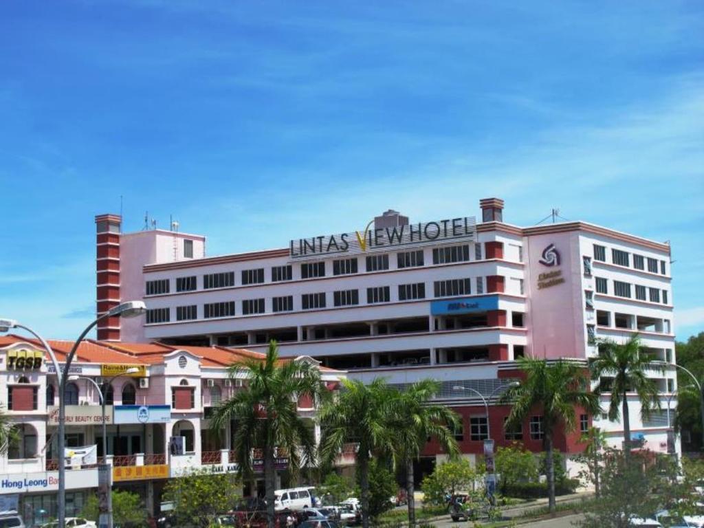 Lintas View Hotel Кота-Кинабалу Экстерьер фото